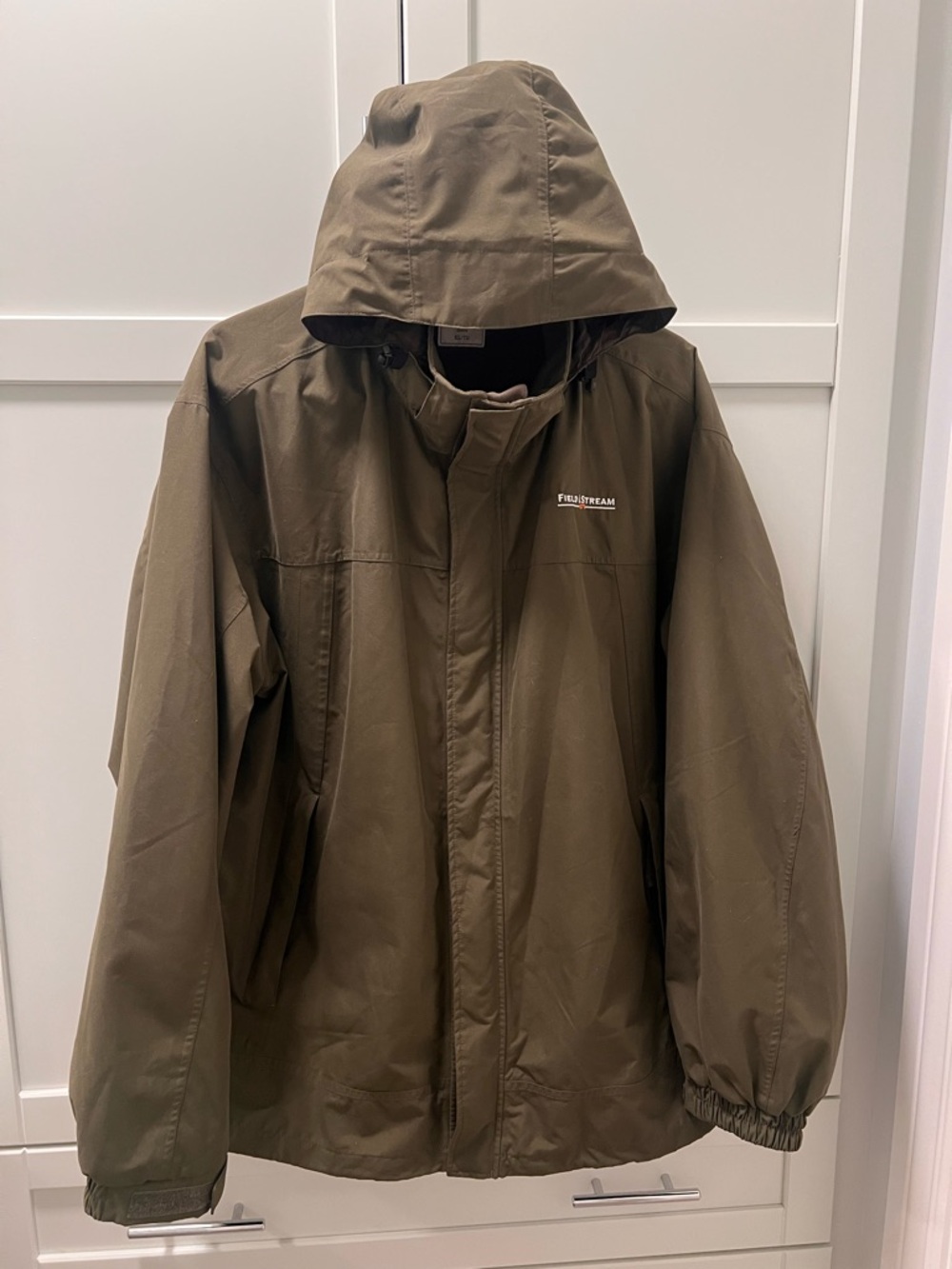 NWOT FIELD & STREAM Hooded Outdoor Rain Jacket XL Olive Green Tech Features